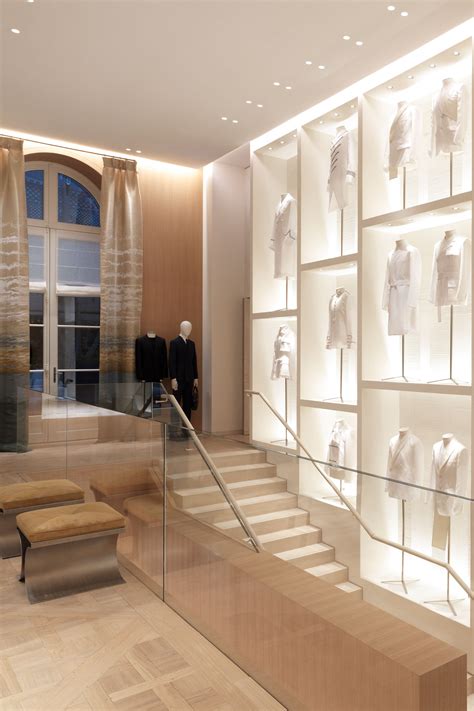 dior interior design strategy.